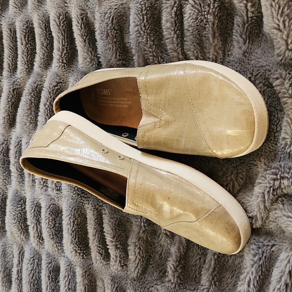 Toms Shoes- Men’s Size 8